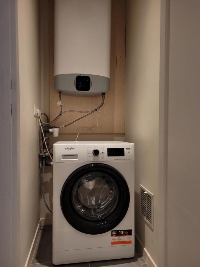 Lara II Apartman Debrecen Eksteriør billede