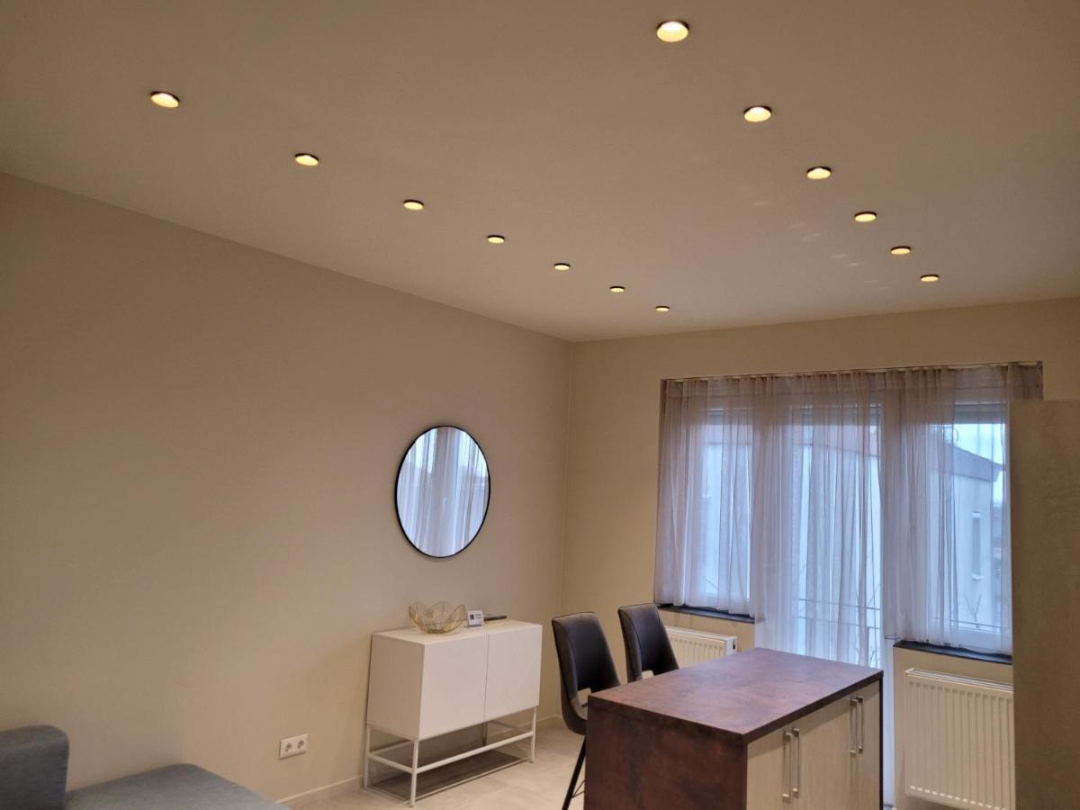 Lara II Apartman Debrecen Eksteriør billede